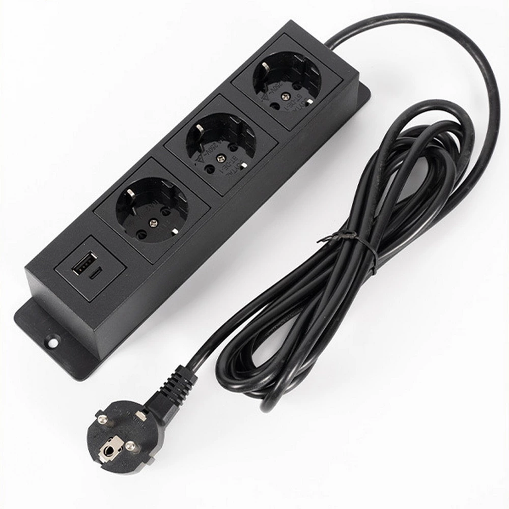 Eu Mounted On Power Strip with 3 Power 1 USB-A and 1 USB-C